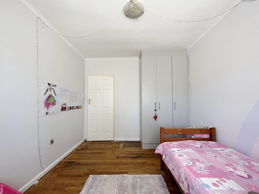 To Let 5 Bedroom Property for Rent in Soneike Western Cape